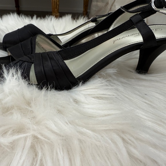 Lulu Townsend Black Classic Satin Open-Toe Slingback - Size 9 - Picture 3 of 3